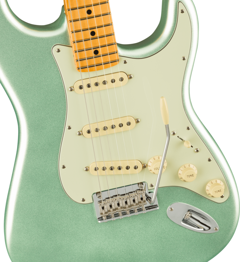 FENDER AMERICAN PROFESIONNAL II STRATOCASTER MAPLE MYSTIC SURG GREEN-4