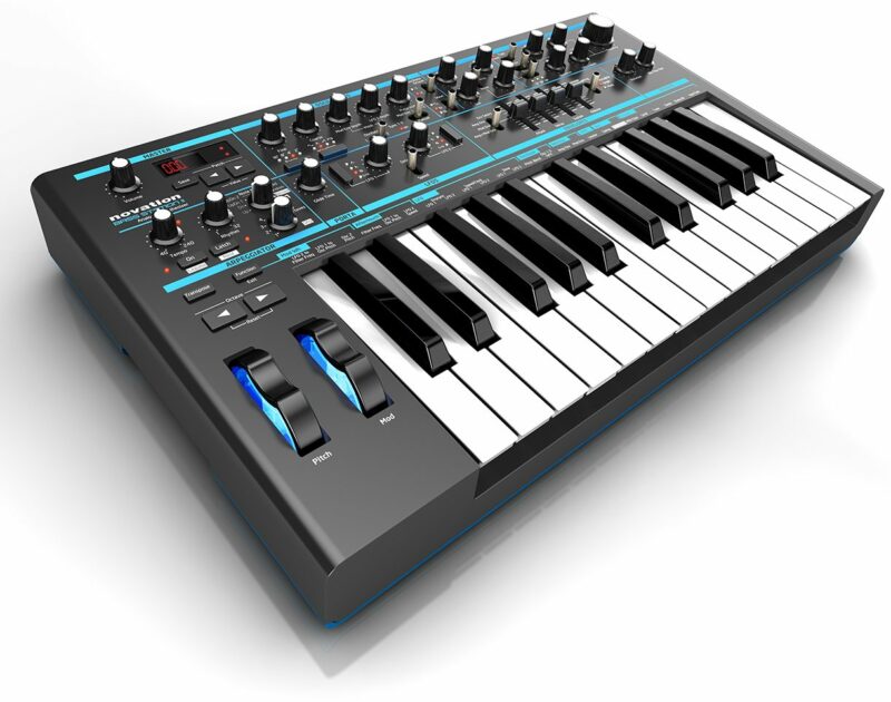 Novation Bass Station Ii 25 Notes 2