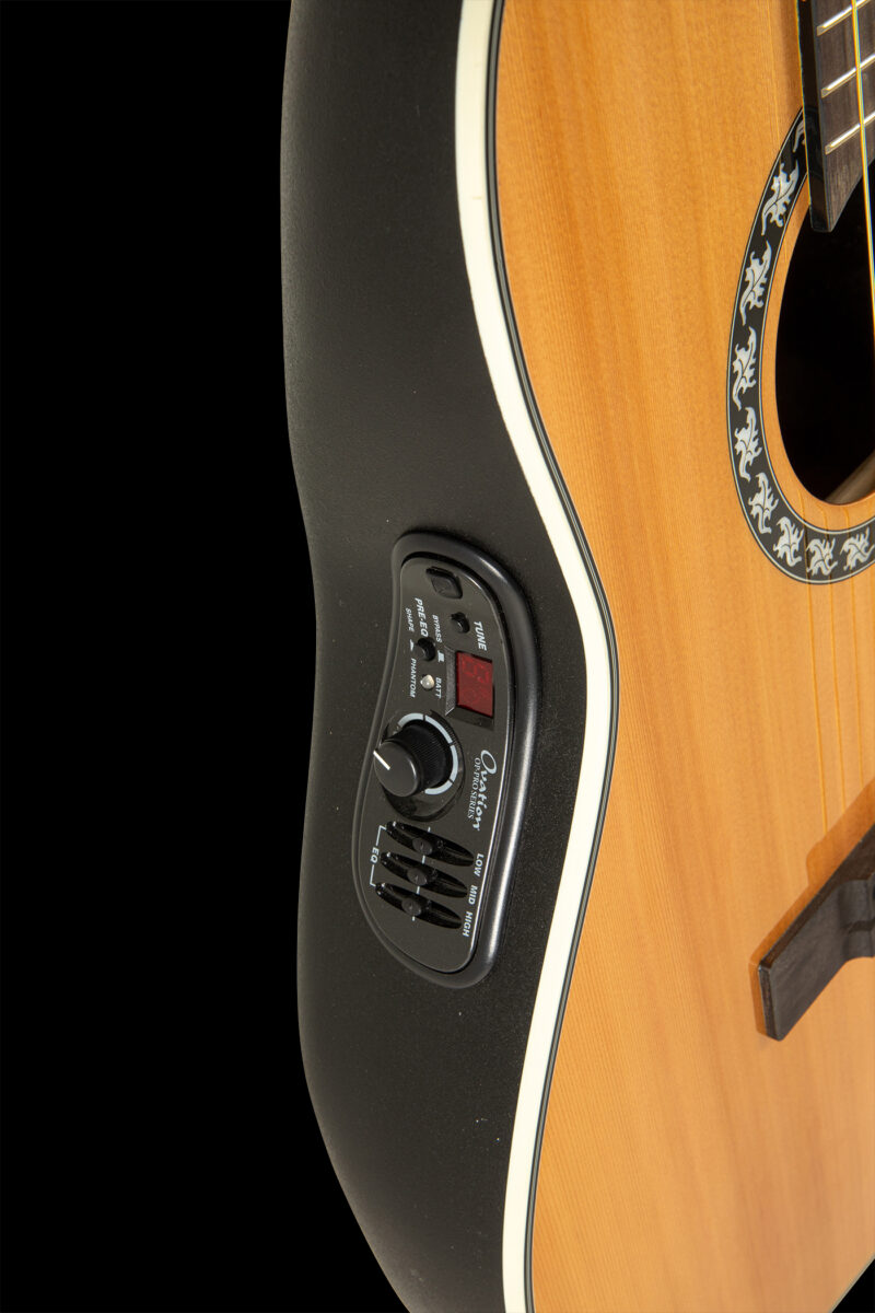 Ovation 1773ax 4 G Classic Nylon Legend Mid Cutaway