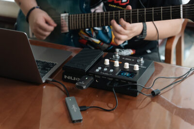 Nux Mg300 Mk2 Compact 2 Switchs Pedale D Expression