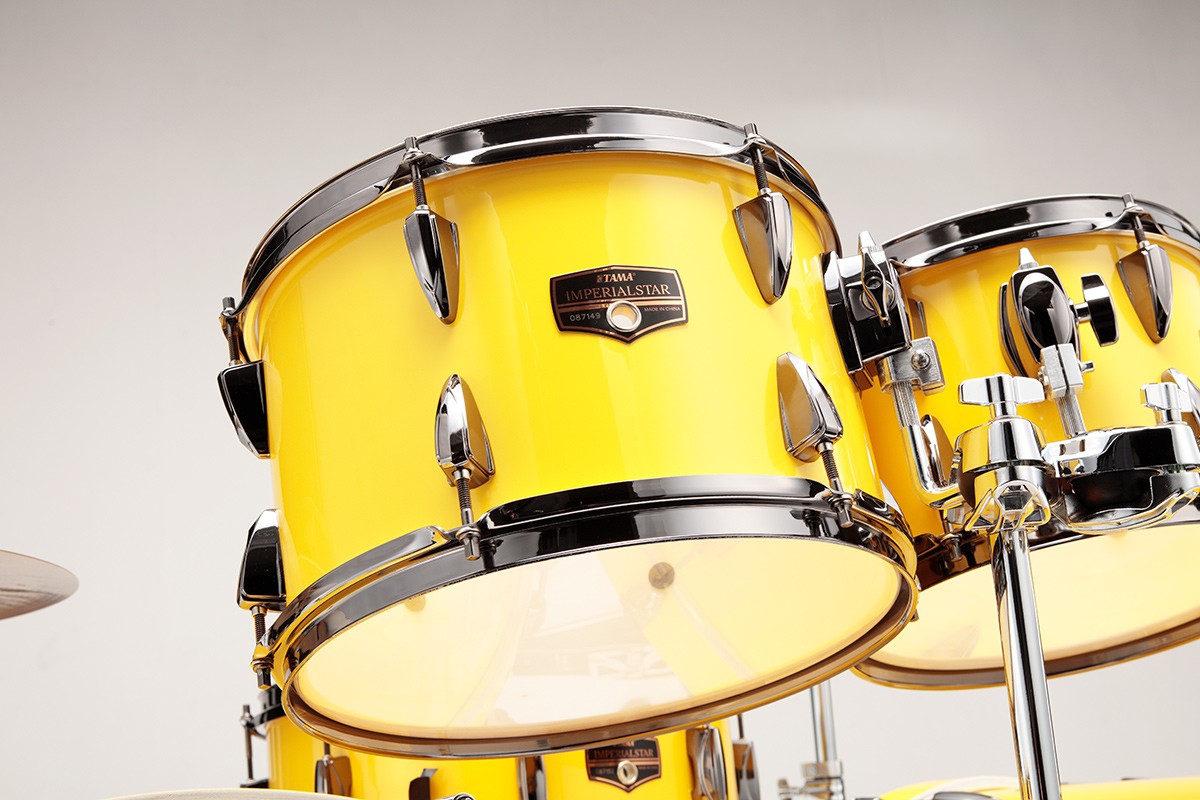 TAMA IMPERIALSTAR 7 FUTS ELECTRIC YELLOW + HARDWARE (INSPIREE PAR LARS ULRICH) – Image 3